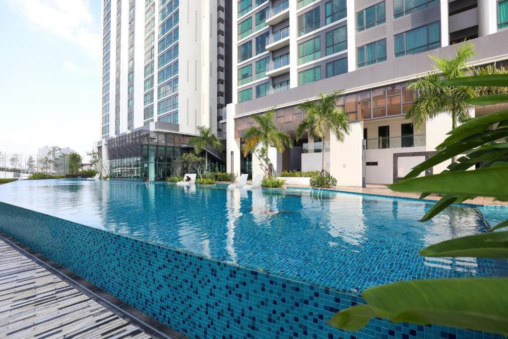 Elegant Homes 9Pax 5Bed Sunway Pyramid-Lagoon 2 Car Park Petaling Dzsaja Kültér fotó