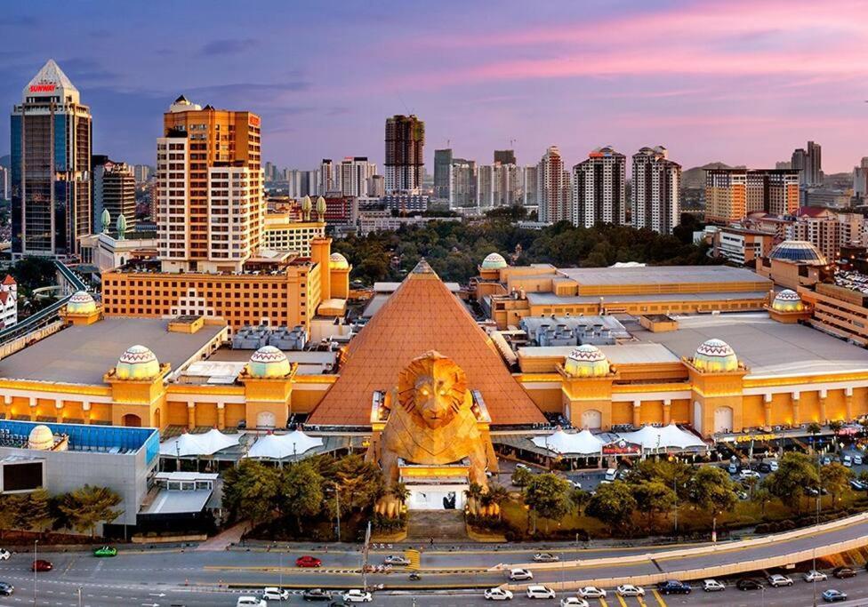 Elegant Homes 9Pax 5Bed Sunway Pyramid-Lagoon 2 Car Park Petaling Dzsaja Kültér fotó